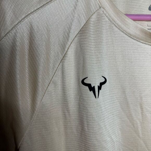 Nike Men's Dri-fit Rafa Nadal Challenger Short Sleeve Tee In Peach Orange Sz L - Picture 3 of 5